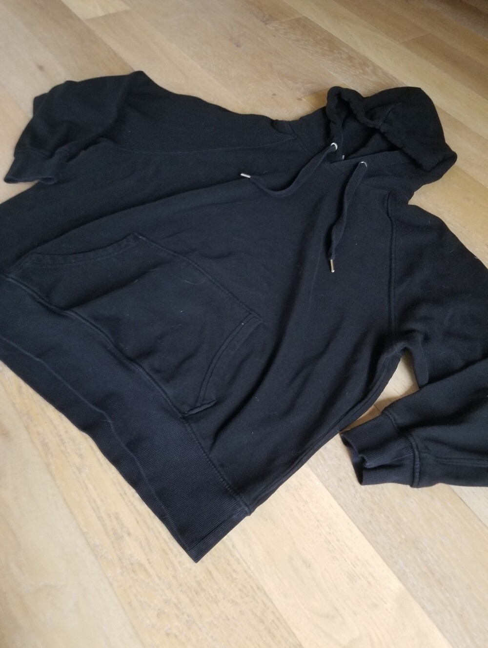 H&M | Basic Black Hoodie - Picture 2 of 5